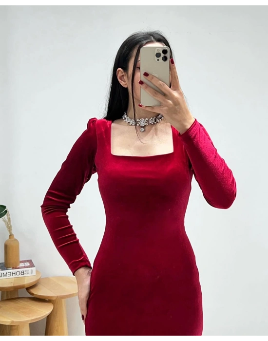 BORDO KARE YAKA KADİFE ELBİSE
