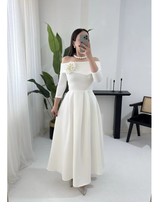 FRİDA MADONNA YAKA ÇİÇEK DETAYLI ELBİSE