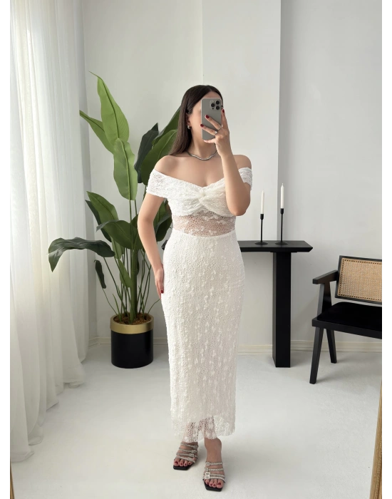 LORRY DANTEL KAYIK YAKA BEYAZ ELBİSE