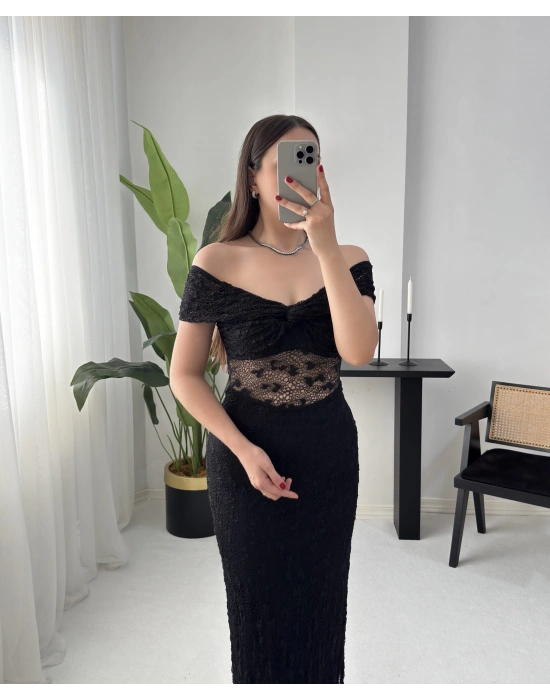 LORRY DANTEL KAYIK YAKA SİYAH ELBİSE