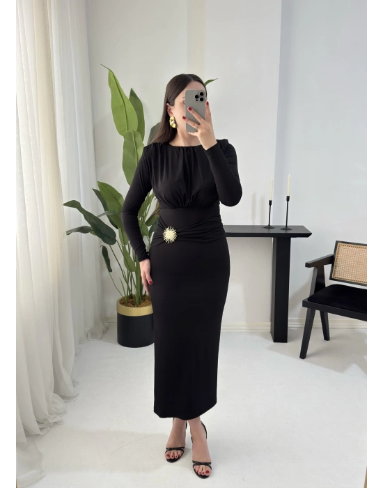 SONYA GOLD DETAYLI VATKALI SİYAH ELBİSE