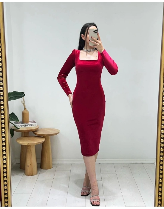 ZÜMRÜT KARE YAKA KADİFE ELBİSE
