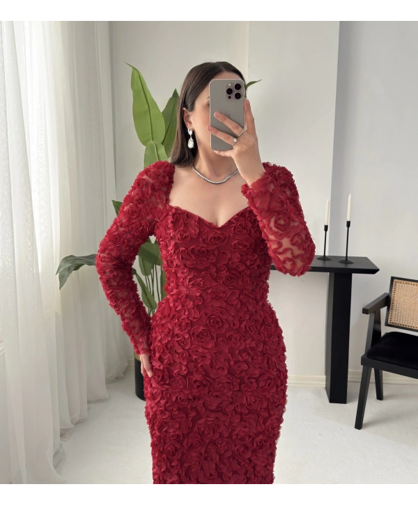 ROSELLE ÜÇ BOYUTLU GÜLLÜ KALP YAKA ELBİSE