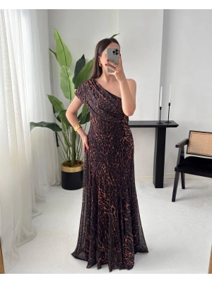 TÜL LEOPAR DESENLİ TEK OMUZ ELBİSE