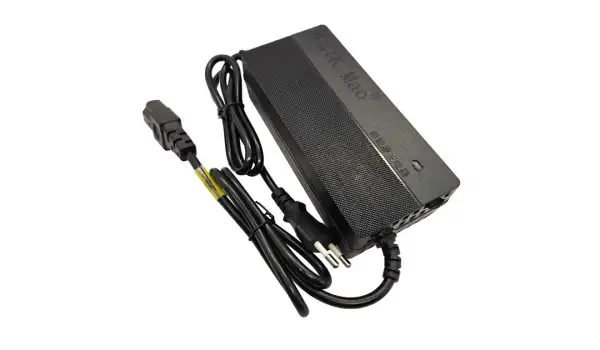 Akülü Çuvalağzı Dikiş Makinesi Şarj Adaptörü / GK9-370-C