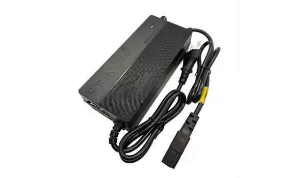 Akülü Çuvalağzı Dikiş Makinesi Şarj Adaptörü / GK9-370-C