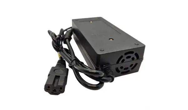 Akülü Çuvalağzı Dikiş Makinesi Şarj Adaptörü / GK9-370-C