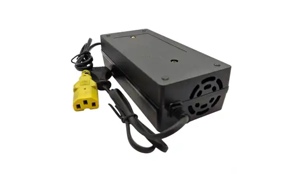 Akülü Çuvalağzı Dikiş Makinesi Şarj Adaptörü / GK9-370-C