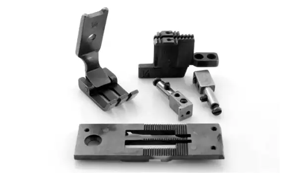 Brother 845 Seri Çift İğne Makine Ayak Plaka Dişli Takım 1/4 (6,4 Mm) /B-875-UT-1/4