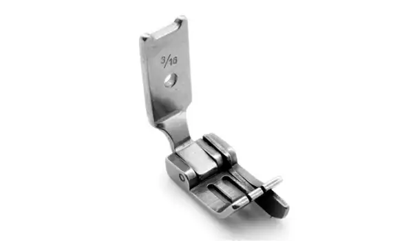 Brother 845 Seri Çift İğne Makine Dar Delikli Çima Ayak 3/16 (4,8 Mm) /P112B3/16,1/16R