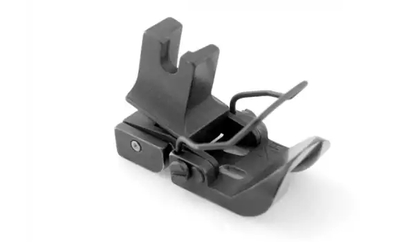 Brother 927 Seri Kollu Makine Gömlekci Ayak 1/4 (6,4 Mm) /106160-101