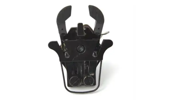 Brother Düğme 913-916 Çenesi / 430-63-6LSA (YJ-224)