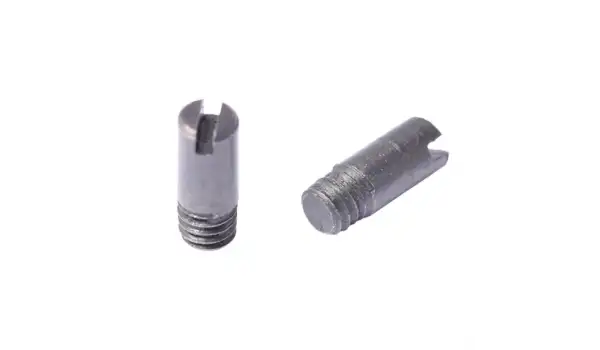 Brother Overlok 5 İp 5 No Kot Ayak Taban Vidası / 146865