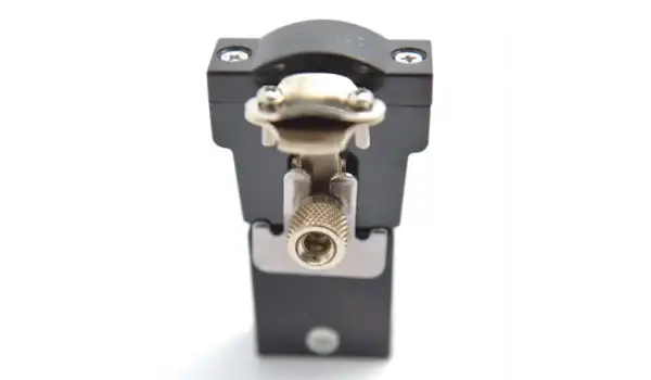 Dik Kumaş Kesim Motoru Fiş Takımı / LXF-82622 (M69-M70)