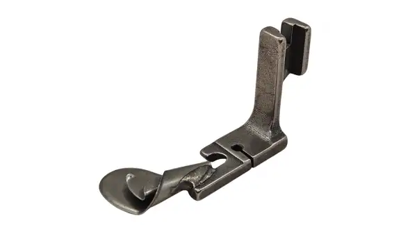 Düz Makine Apereli Kıvırma Ayağı 1/8,3.2Mm / SUI-490358  1/8