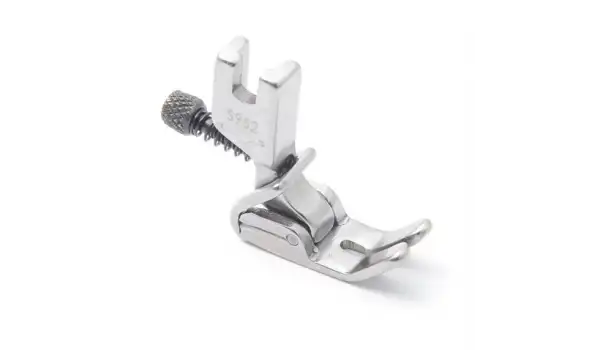 Düz Makine Arkadan Vidalı Büzgü Ayak / P952