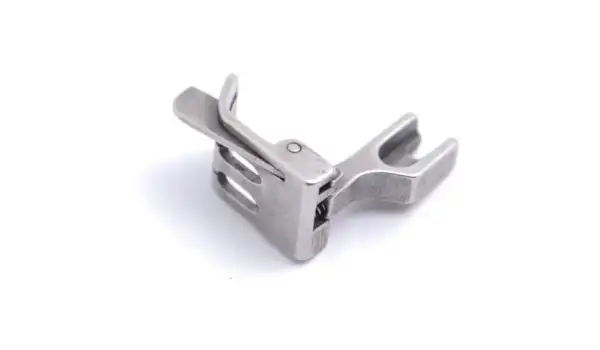 Düz Makine Çiftli Çima Sağ Kot Ayak 1/4 / HF570H