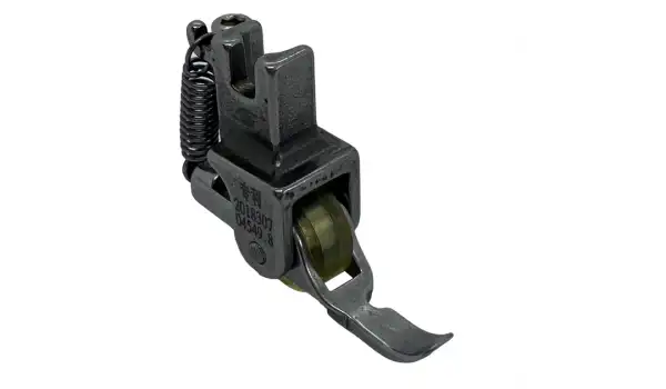 Düz Makine Fermuar Sağ Dışa Bakan Sarı Teker Ayak / HS-GL15