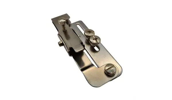 Düz Makine Fermuar Takma Aparatı / DY598B