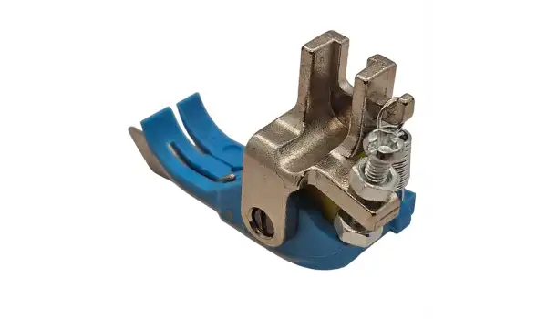 Düz Makine Plastik Rulmanlı Ayak 1/8 Sağ / SP-18