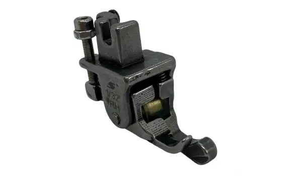 Düz Makine Sağ Çima Sarı Teker Ayak / HS-GL13 1/32RH