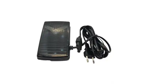Ev Tipi Düz Dikiş Makinesi 36 Desenli / Model 990P