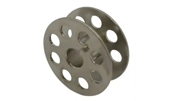 Juki 241-Typical Büyük Metal Tırnaklı-Delikli Masura / 18034Q