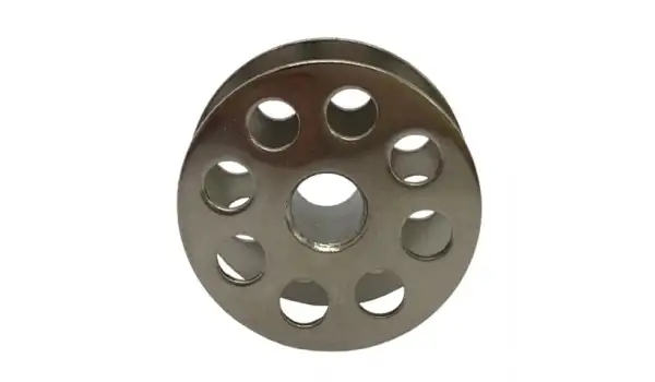 Juki 241-Typical Büyük Metal Tırnaksız-Delikli Masura / 18034