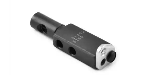 Juki 3188-7 Seri Çift İğne Makine Sağ İğne Bağı (4,8 mm) /B1402-528-DAR