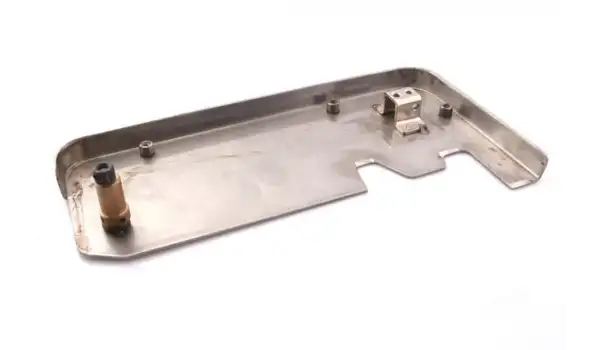 Juki 6714 Seri Overlok Makine 4 İplik Yan Metal Kapak /131-03650