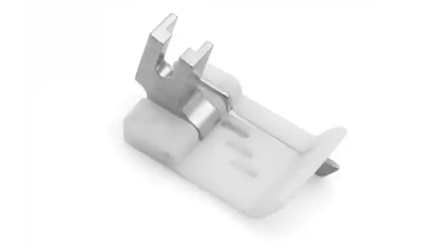 Juki Mh380 Seri Zincir Dikiş Makine 3 İğne Sağ Plastik Ayak /MH380-3İĞ.SAĞ