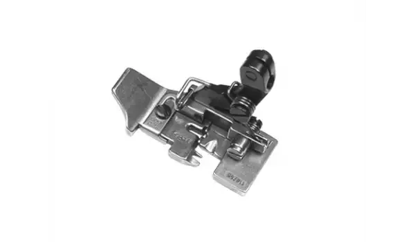 Juki Overlok 3600-6900 6 İp Kot Ayak / 118-78063