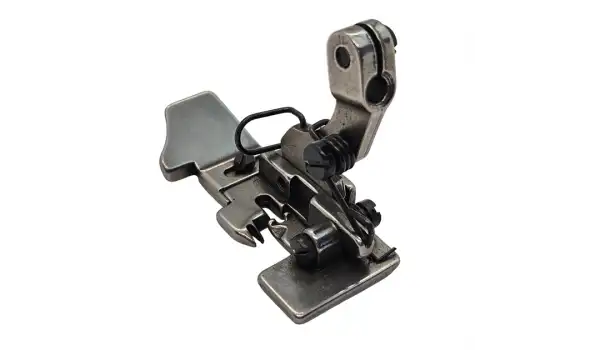 Juki Overlok 3600-6900 6 İp Kot Ayak / 118-78063