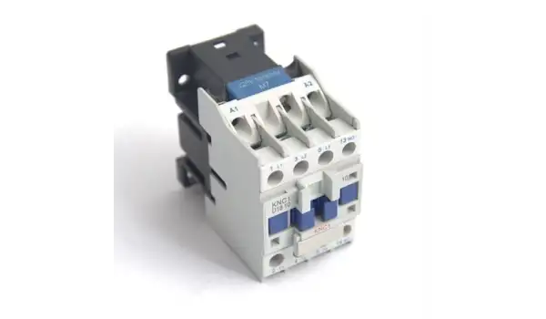 Kontaktör 18 Amper / KNC1-D1810 (TS KNT 18)