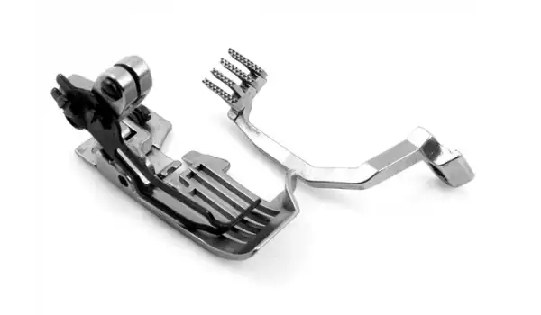 Pegasus Ex Seri Overlok Makine 5 İplik Transportlu Ayak Ve Üst Dişli /277516R60