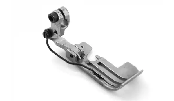 Pegasus Ex Seri Overlok Makine Transportlu 4 İplik Ayak /277151-400