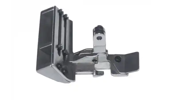 Pegasus M700 Seri Overlok Makine 3 İplik Geniş Lastik Ayak /F374