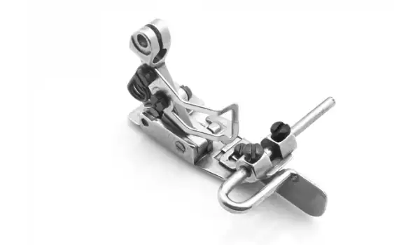 Pegasus M700 Seri Overlok Makine 5 İplik Ortdan Tırnaklı Ayak 3 No /208501