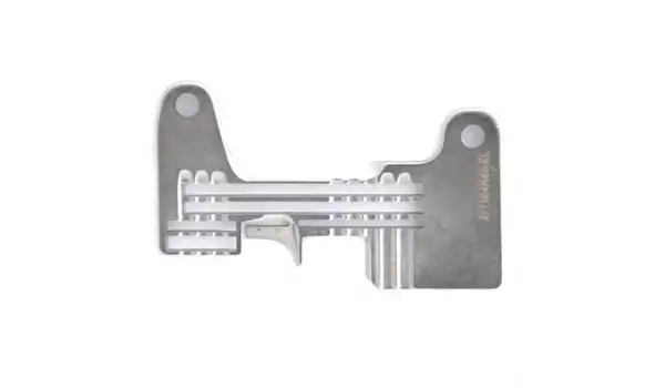 Pegasus Overlok EX Ve Siruba K Seri Uzun Kafa Plaka (Geniş) / 277504R40-EL