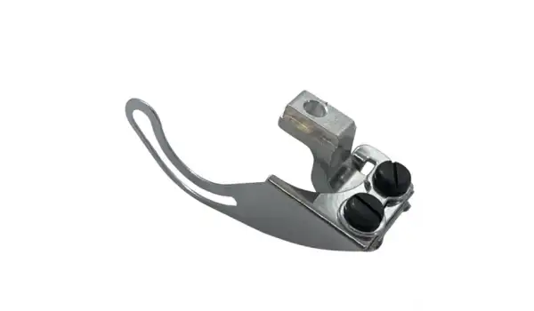 Pegasus Overlok M700 5 İp Horoz / 2096810A (209679+2096840)