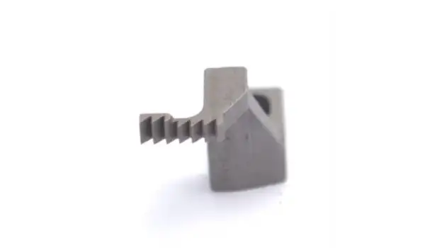 Pegasus Reçme W600 Burunlu Etek Ön Dişli 5.6Mm / 257293-16F