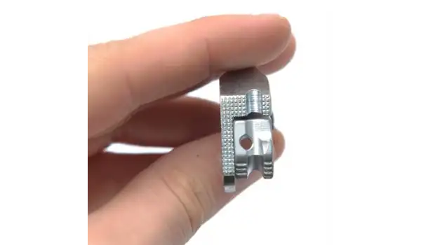 Pfaff 1245-545 Sağ 6Mm Fitil Ayak / No-14