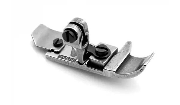 Siruba 747 Seri Overlok Makine Eşarp Ayak Alttan Çıkıntılı Tırnaklı /F374EŞARP