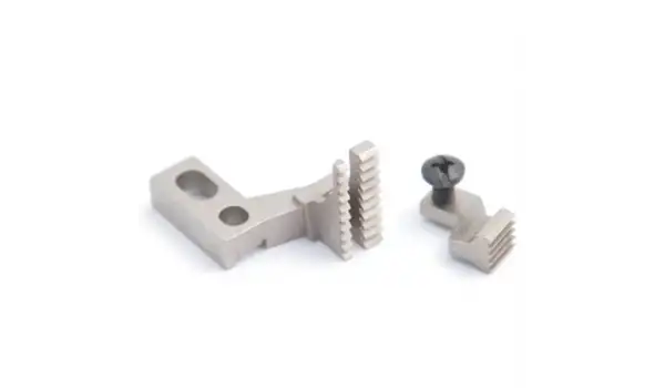 Siruba Overlok 3 İp Eşarp Arka Ve Zincir Dişli / D201+D209