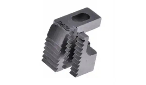 Siruba Overlok 3 İp Eşarp Arka Ve Zincir Dişli  / D290