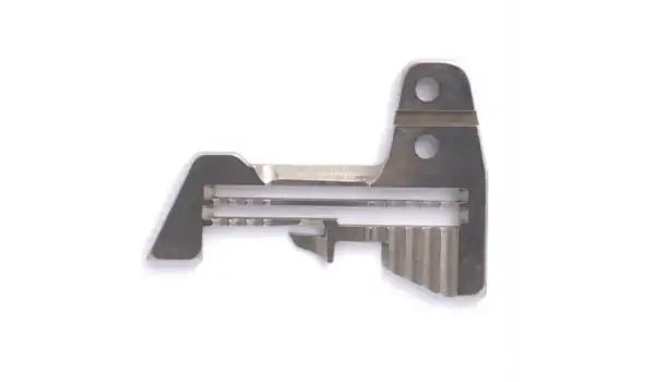 Siruba Overlok 3 İp Kıstırma Plaka / E589F