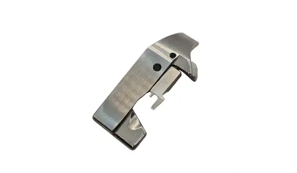 Siruba Overlok 4 İp Kıstırma Ayak Beyaz / P975-4 (P975/F381)