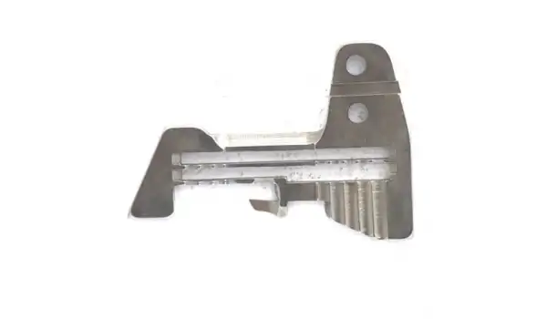 Siruba Overlok 4 İp Kıstırma Dilli Plaka / E591F