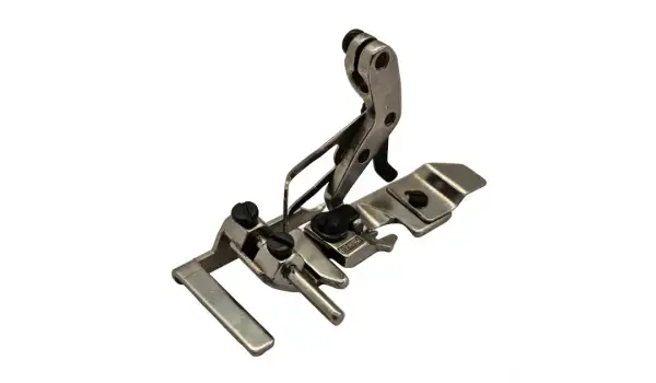 Siruba Overlok 4 İp Önü Siperli Ayak Uzun / 747 Tall