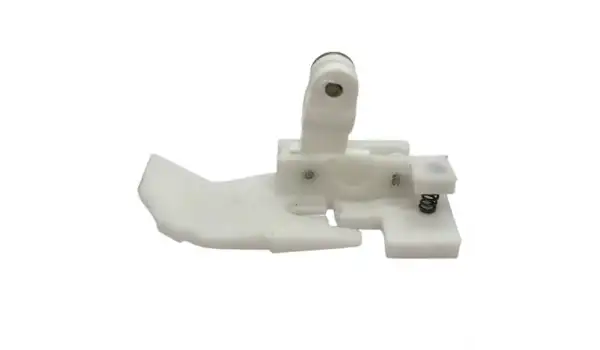 Siruba Overlok 5 İp Plastik Ayak / T504